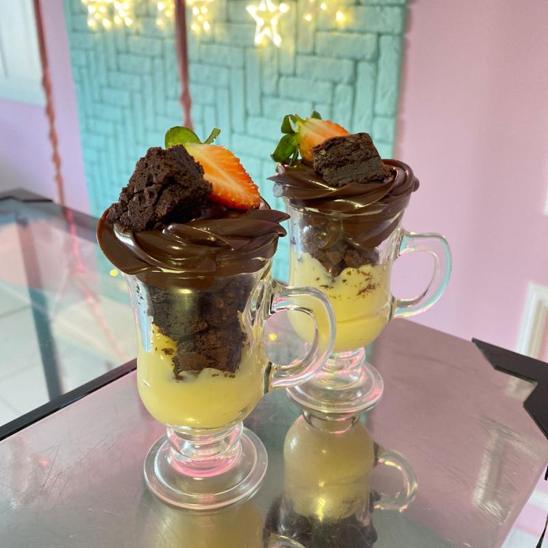 Brownies artesanais — doce artesanal da Confeitaria DQConfeitaria